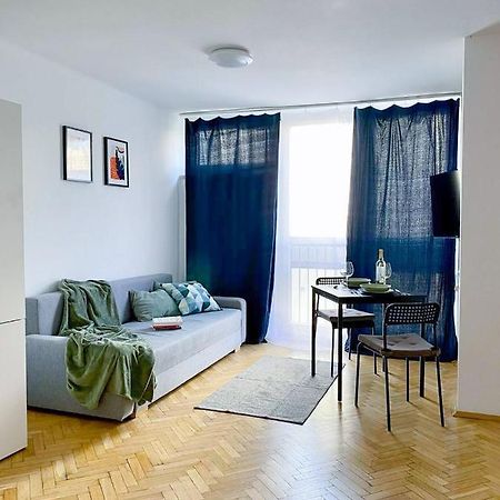 Halby Apartment Chlodna 15 วอร์ซอ ภายนอก รูปภาพ
